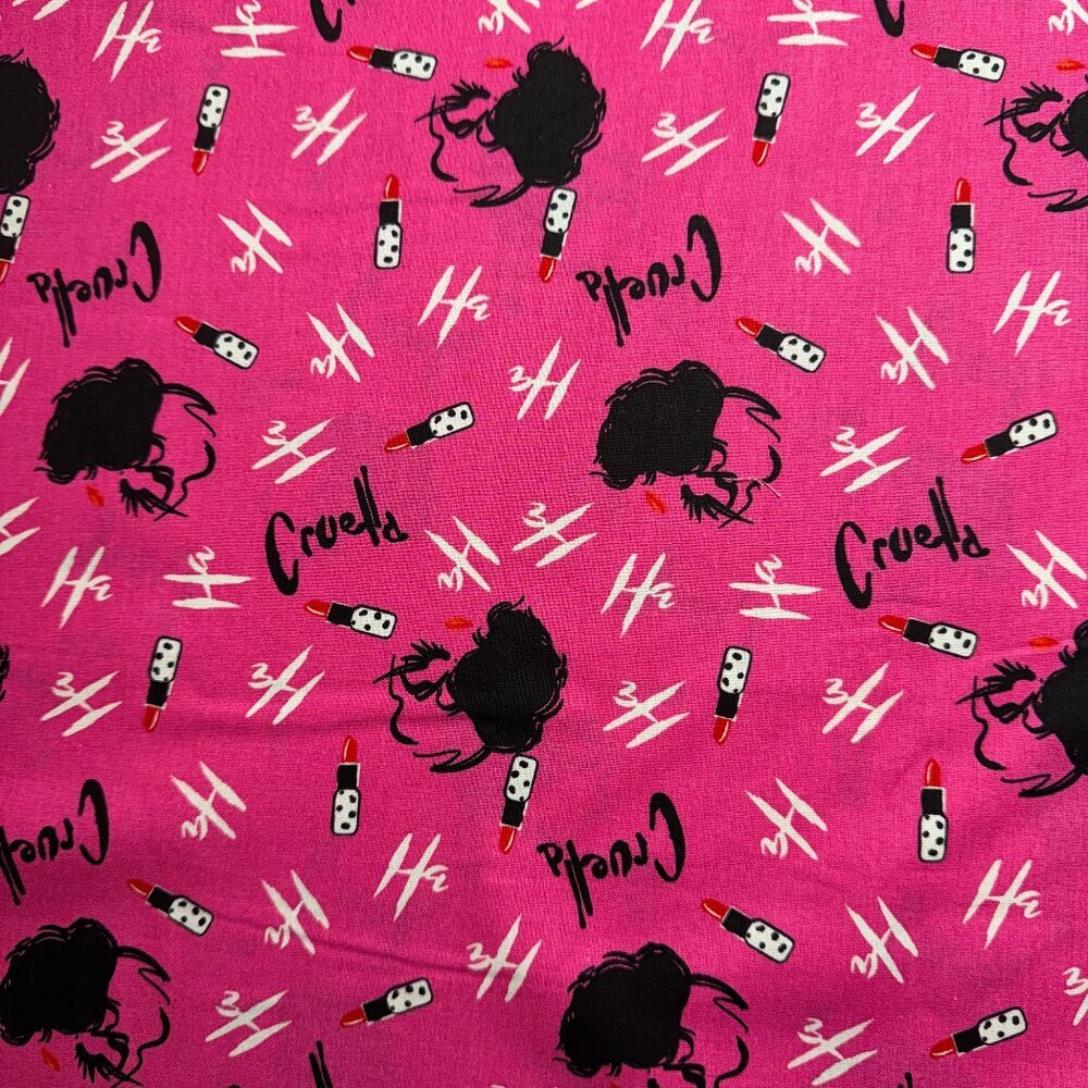 2 yards Cruella Disney Lipstick Toss with Logo Cotton Fabric #BT
